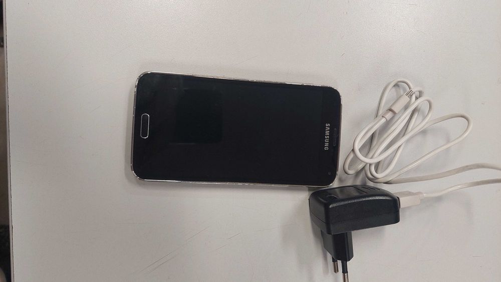 Samsung S5 mini + Зарядно