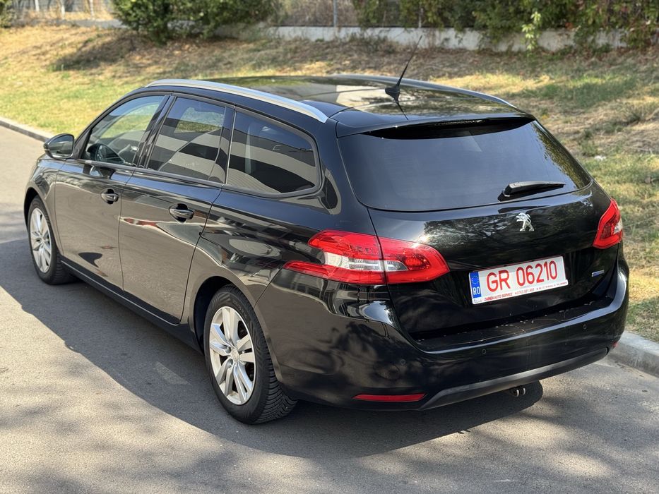 Peugeot 308 1.2 benzina 110 cp / 2017 / panorama / 120.000 km