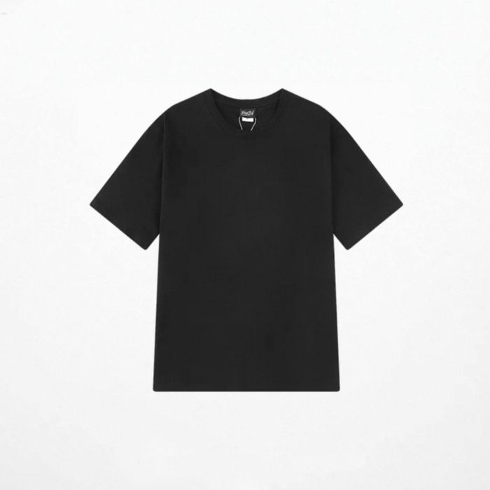 Однотонные футболки — базовые