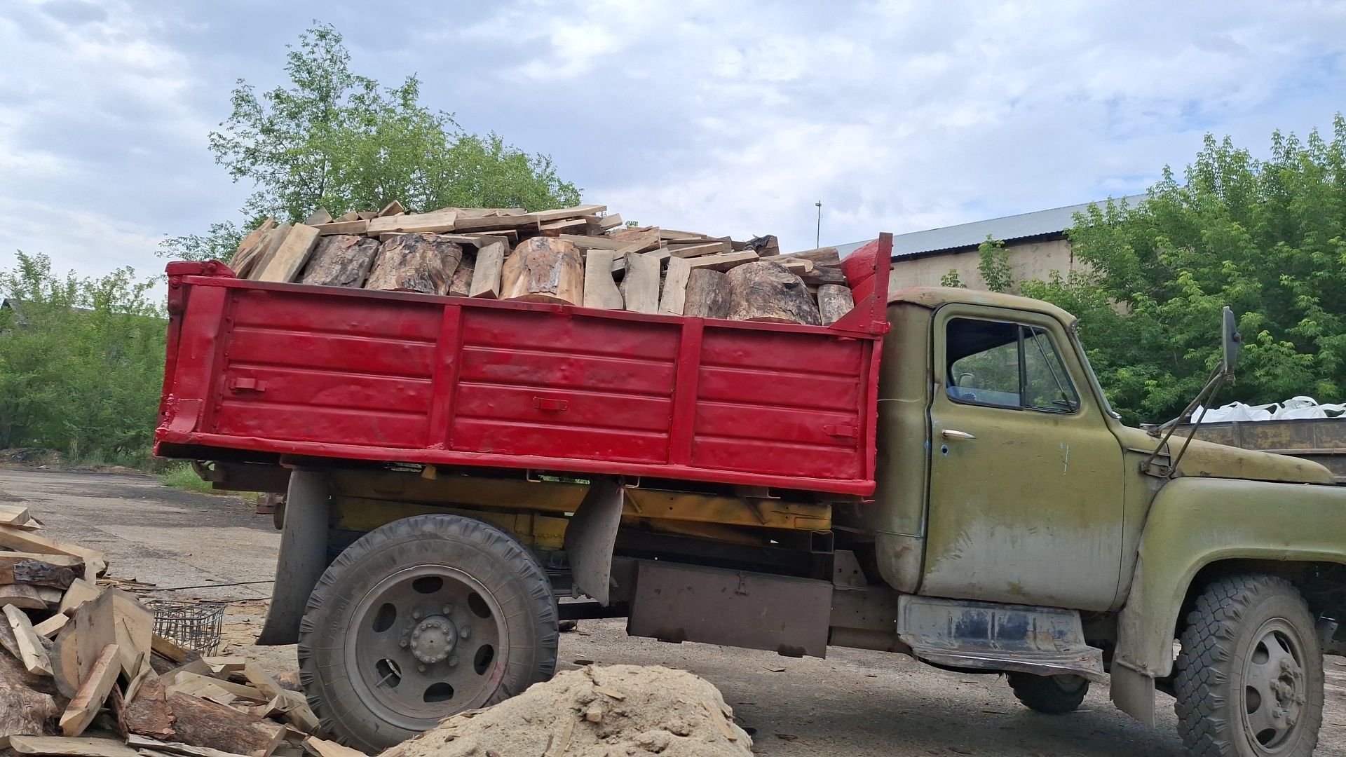 Дрова швырок с доставкой