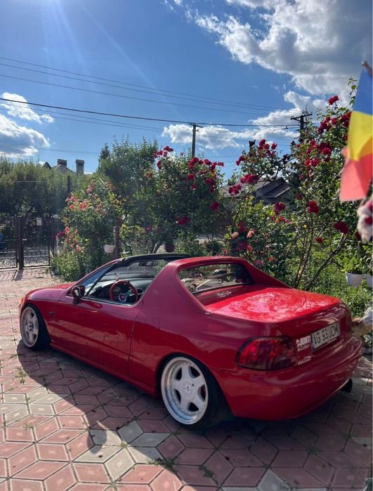 Vând honda del.sol.