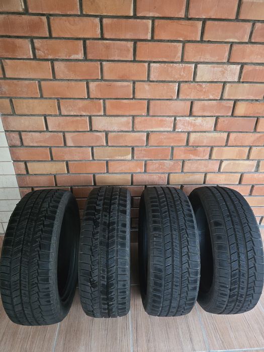 Продам зимний балон 18×235×55