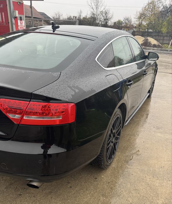 Vând audi A5 S line