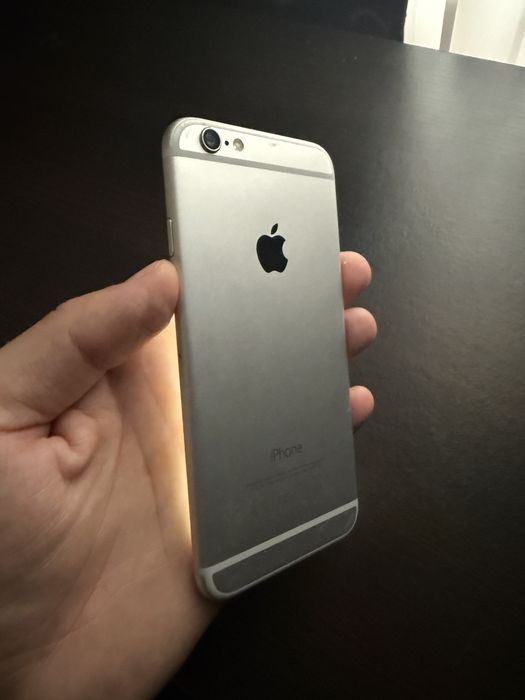 Iphone 6s silver 128gb in stare foarte buna orice retea