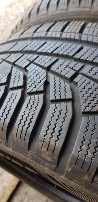 Зимни гуми-17цола-215/55-1бр.-99лв."HANKOOK "
