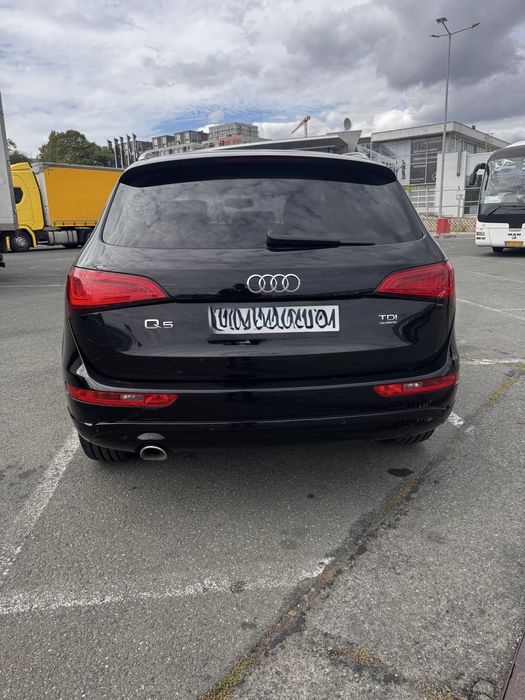 Ауди Q5 2.0TDI QUATTRO Порше Пловдив