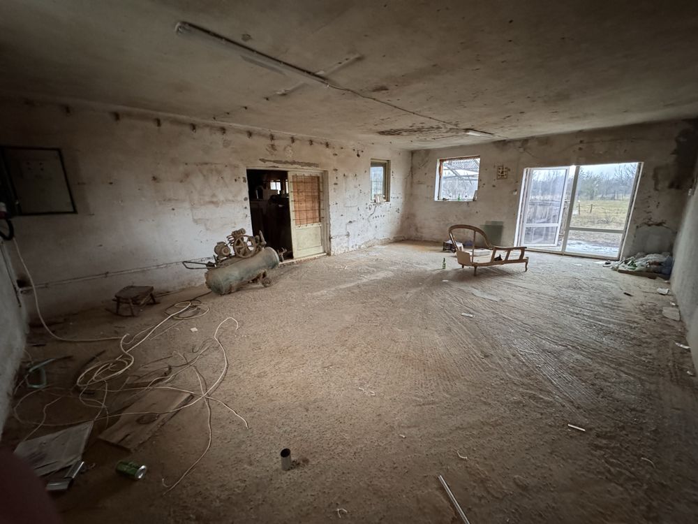 Constructie de tip hala in Batos