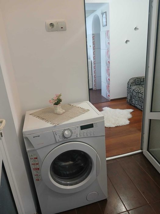 Proprietar, vand apartament