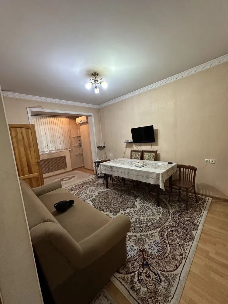 Сдается 2 ком Эко Бозор, Парк Локомотив