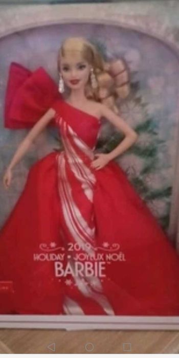 Барби Празнична.