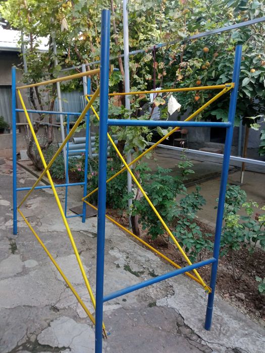 Леса строительные металлические. Temirli qurilish Lesalari sotiladi