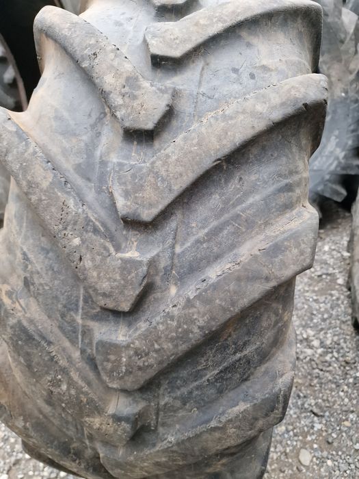 Anvelopă 14.5R20 (380/75R20) marca Michelin