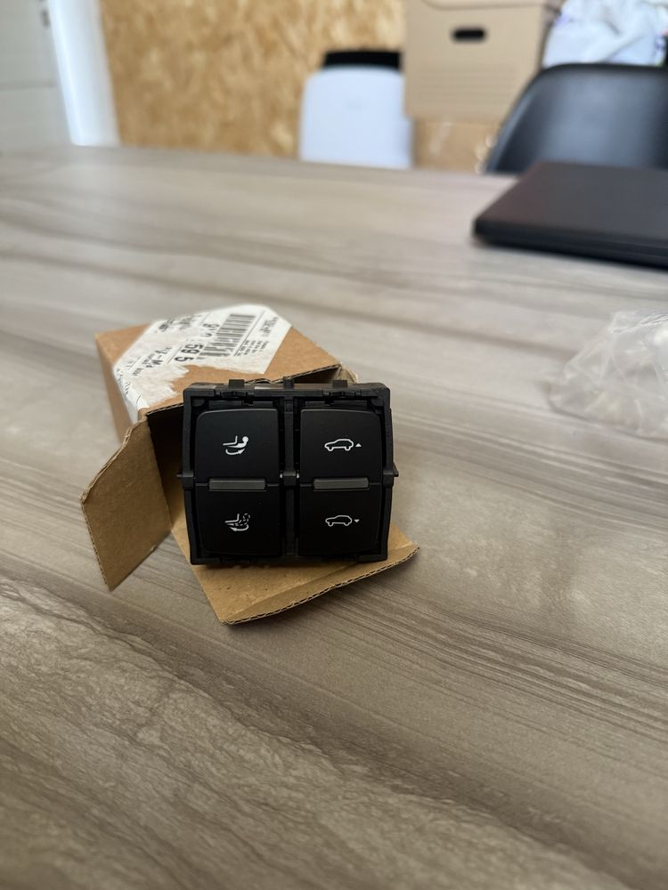 Buton Carlig remorcare Porsche Cayenne