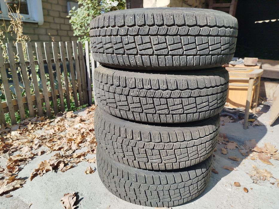 Зимняя резина на дисках 185/70R 14
