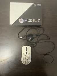 Mouse glorious model O Alb