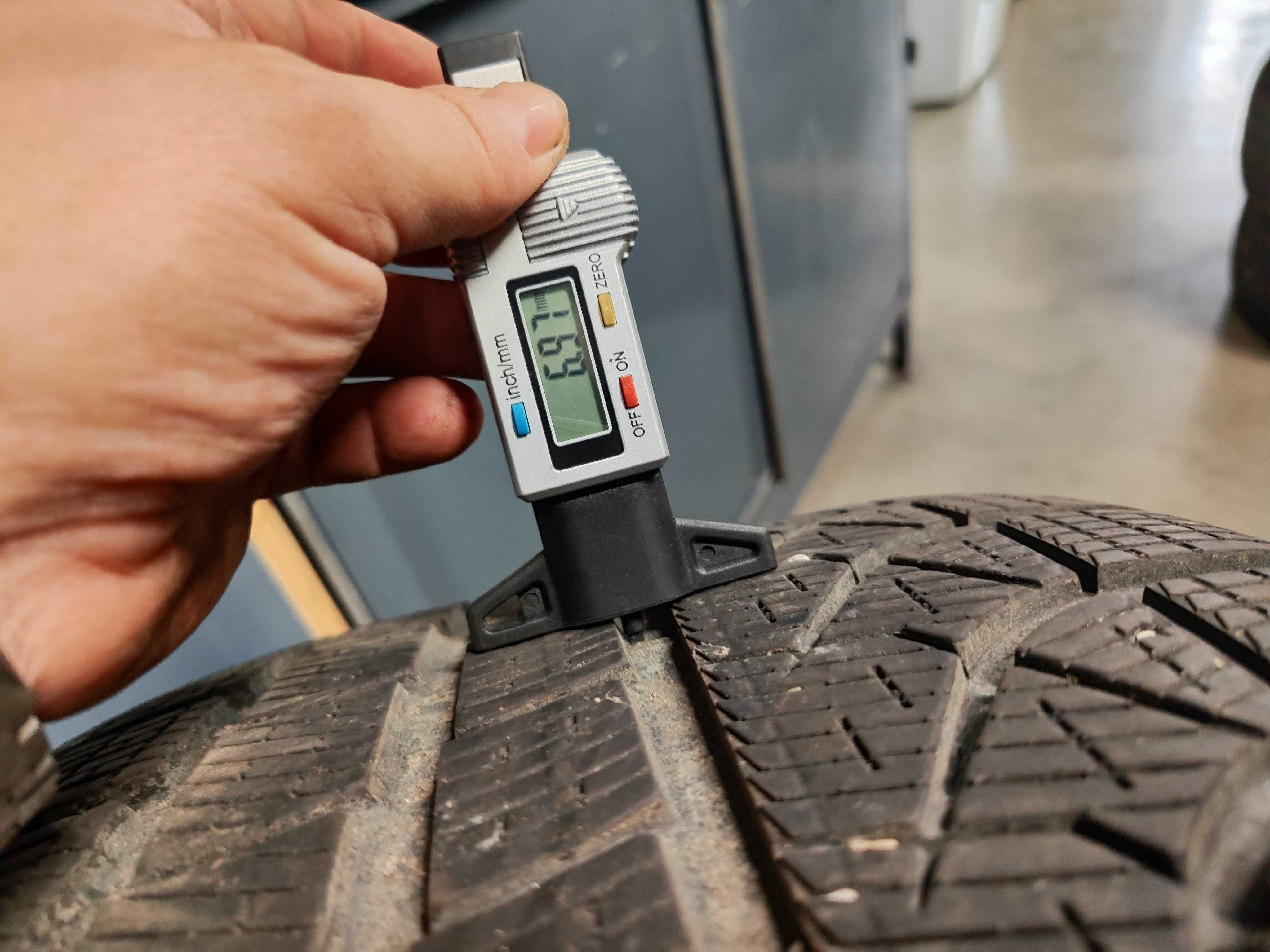 4бр.зимни гуми 285/40/20-245/45/20 Pirelli спорт пакет