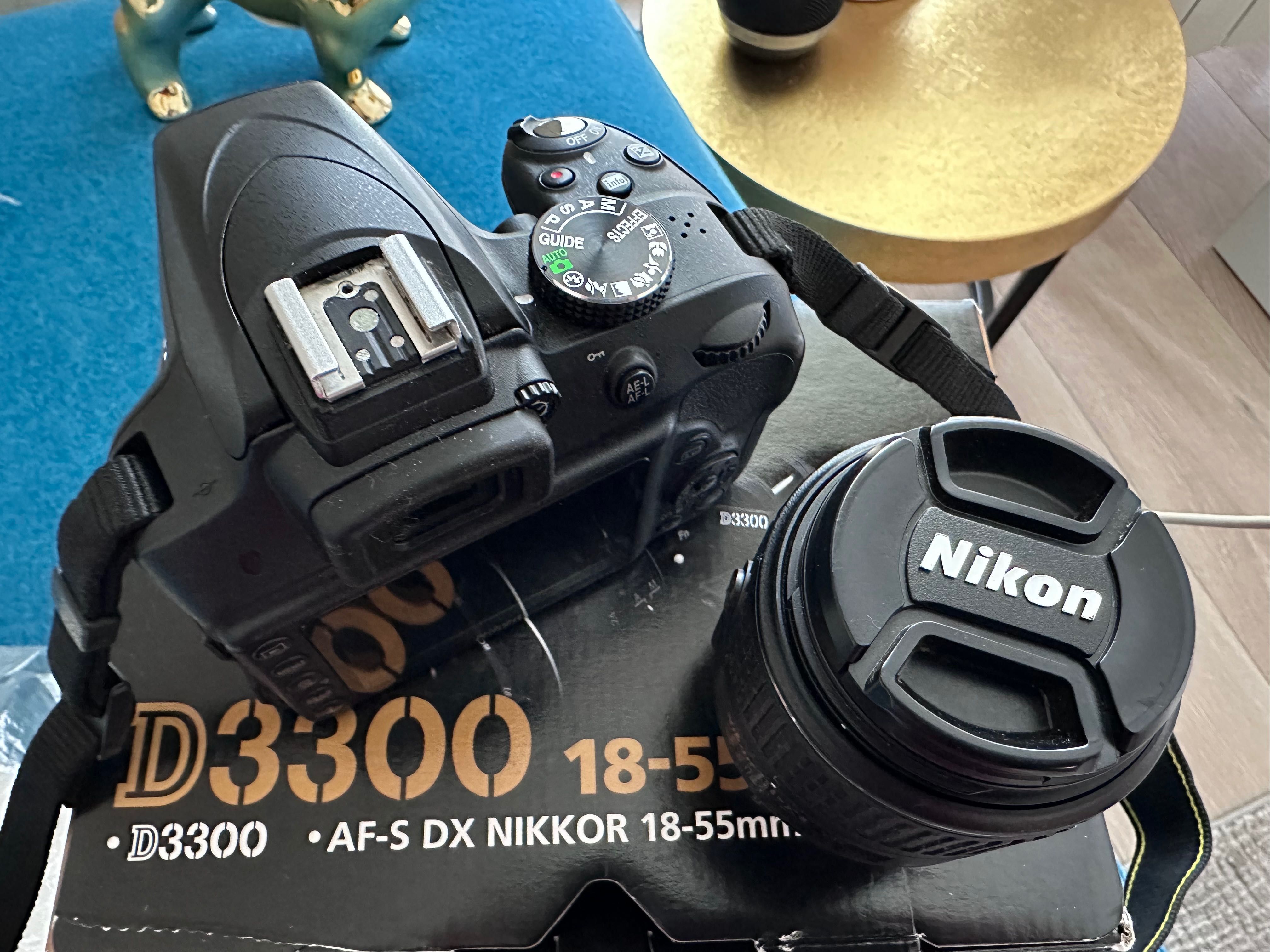 Nikon D3300 в ново състояние