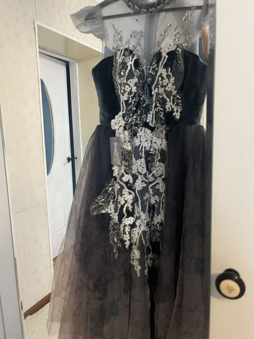 Платье,новое размер М