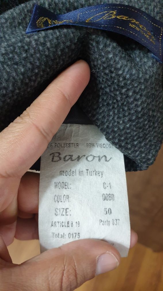Продам пальто серого цвета