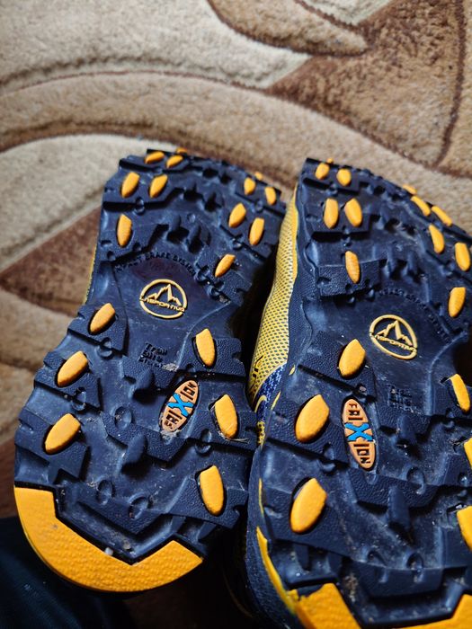 Bocanci iarnă drumetie NR 38