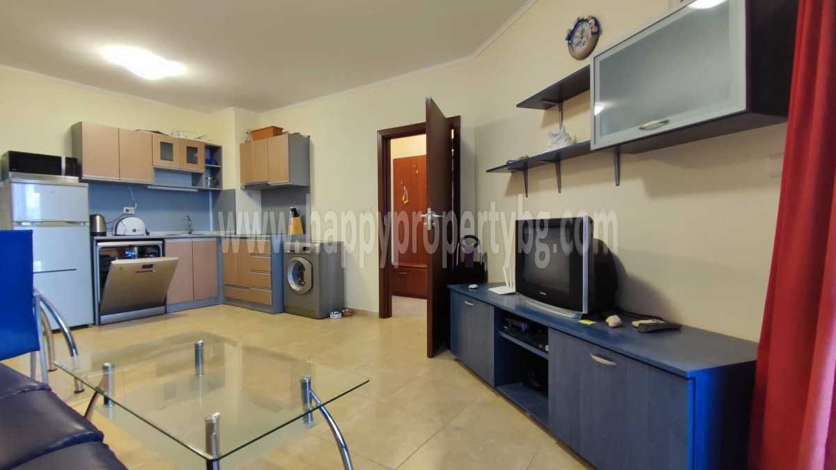 Продава се Тристаен апартамент в с. Равда, Област Бургас - 78 кв.м за 1077 €/кв.м - Снимка #3