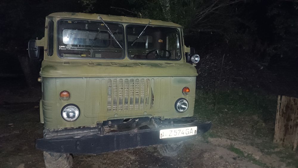 Gaz 66 sotiladi holati yaxshi