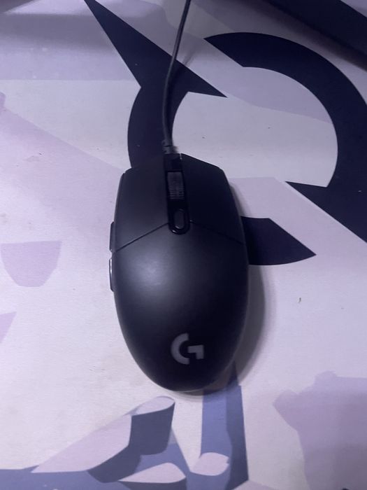 Mouse gaming g 203 loghitech