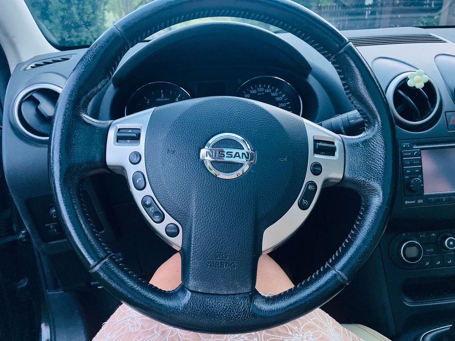 Nissan Qashqai+2