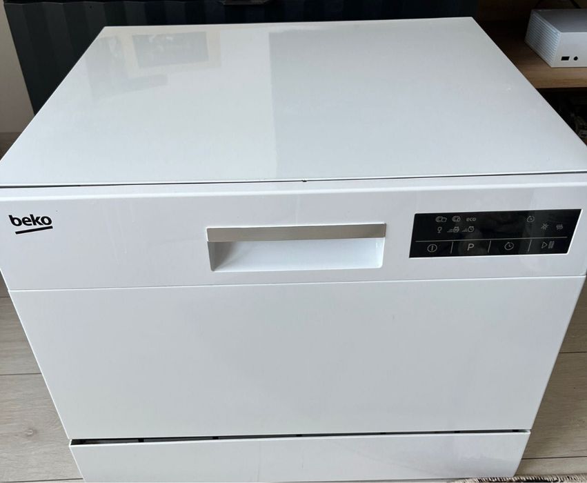 Masina de spalat vase Beko mica