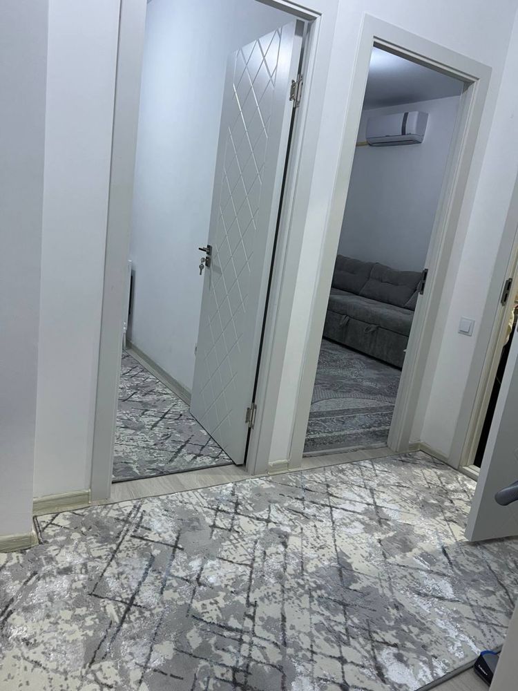 Продаю сваю квартиру golden house