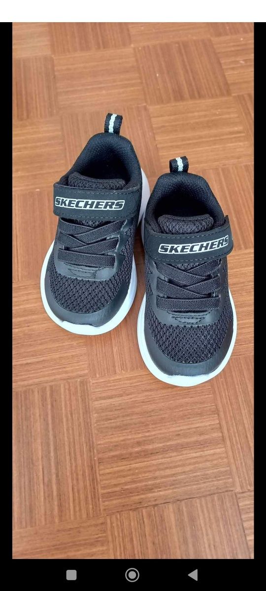 Sketchers SELEKTORS black 21 номер