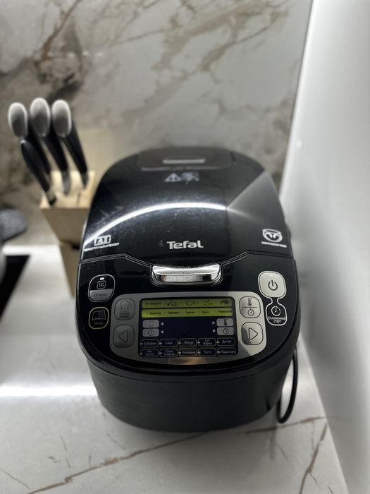 Продам мультиварку