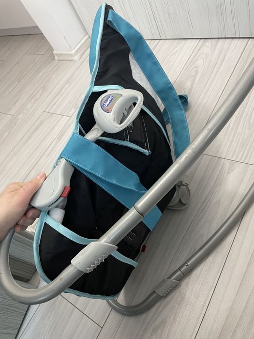 Scaun balansoar bebelusi