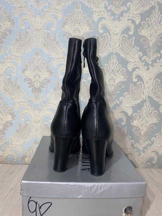 Кожанные, натуральные сапоги, размер - 38, комфортные, фирменные