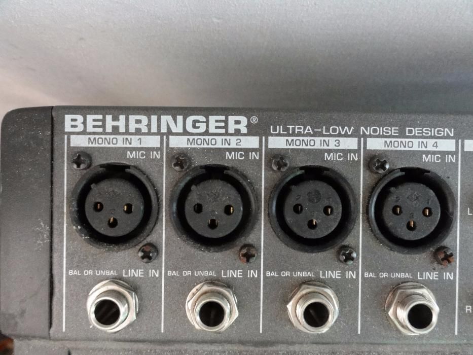 Mixer Behringer Eurorack MX 1602