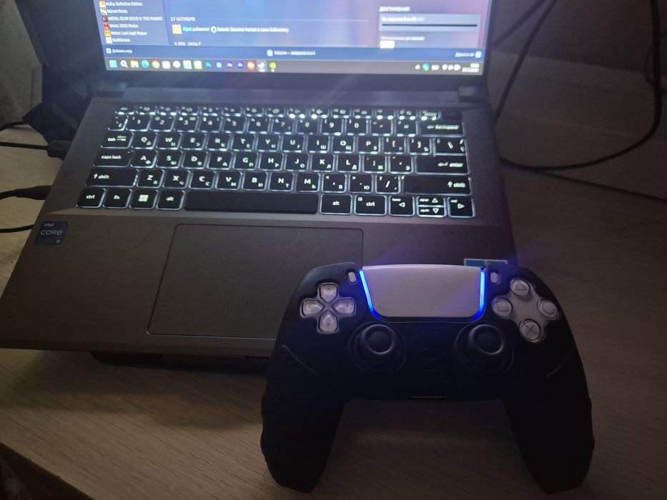 Джойстик от пс5 dualsense в хорошем слстояний