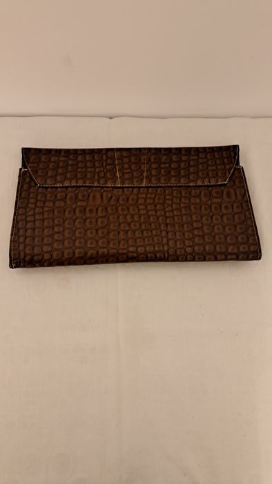 Plic ocazie lac croco maro