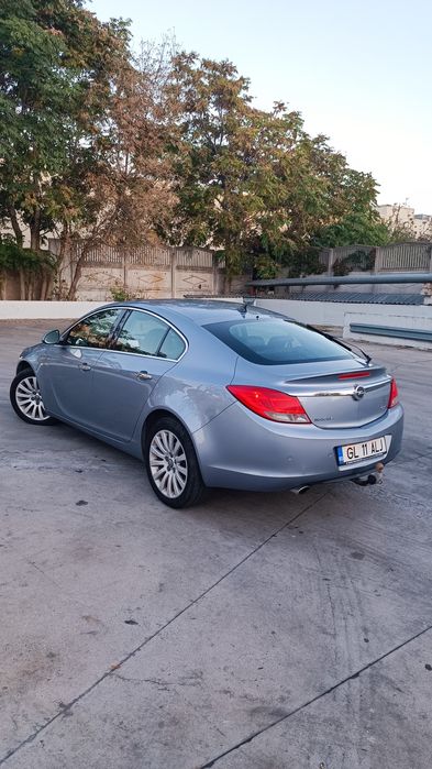 Opel Insignia Avariat (Cutie)