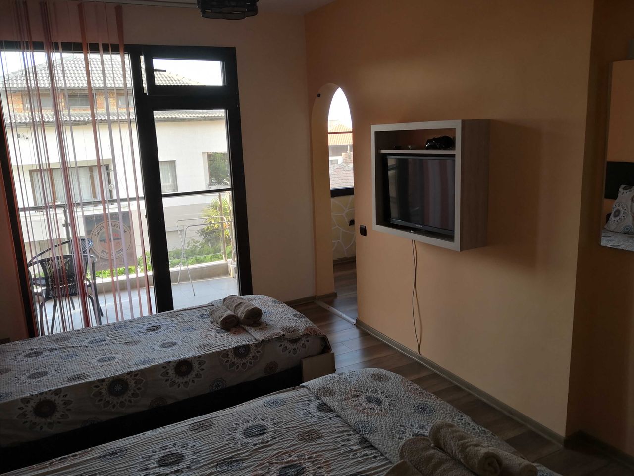 Продава се Хотел в София, Дианабад - 360 кв.м за 1145 €/кв.м - Снимка #7