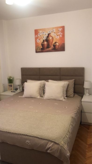 Apartament decomandat de vanzare