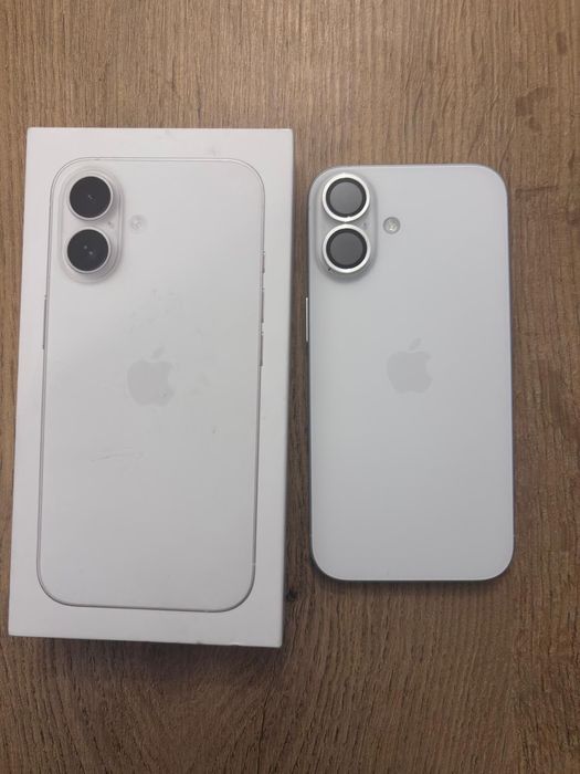 iPhone 16 white  128gb с гаранция
