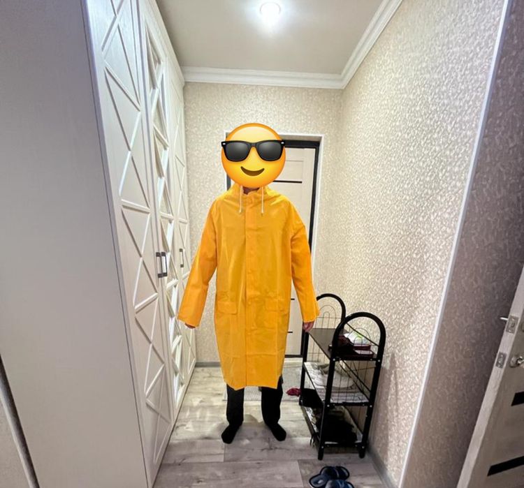 Продам плащ дождевик жёлтый
