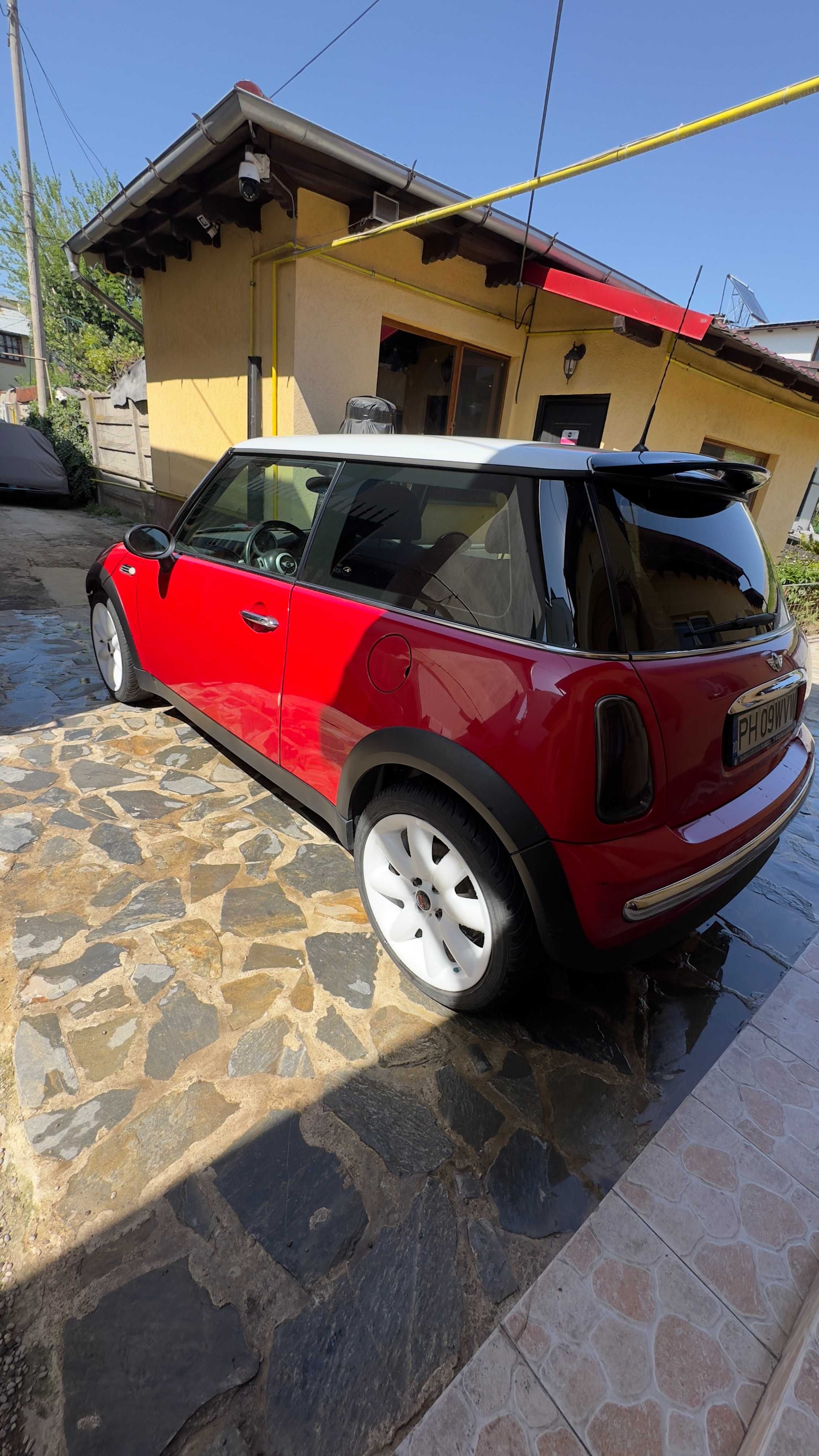 Mini Cooper R50 • 1.6 Benzină • 116 CP • 2003 • Euro 4 • 230.000km