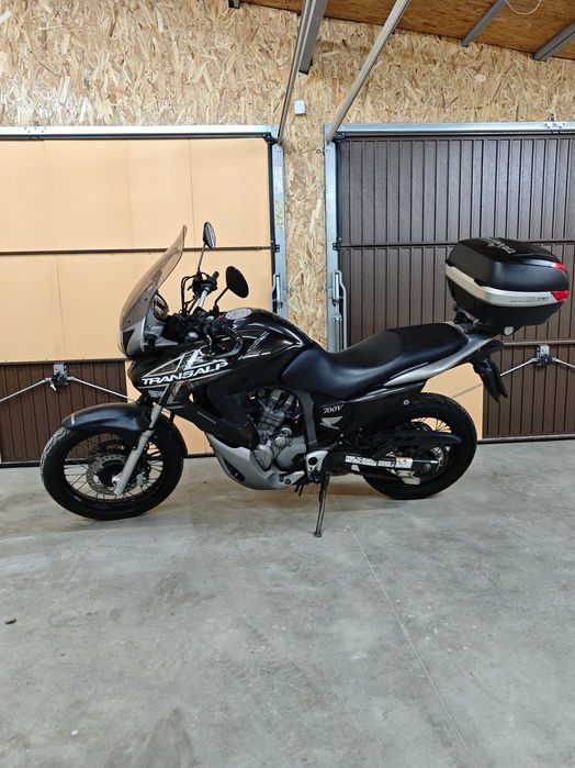 Honda Transalp 700V 2011 impecabil