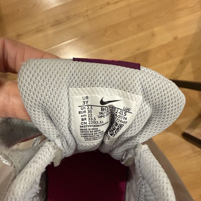 Nike Court Borough Low ОРИГИНАЛНИ, размер 35 (22 см)