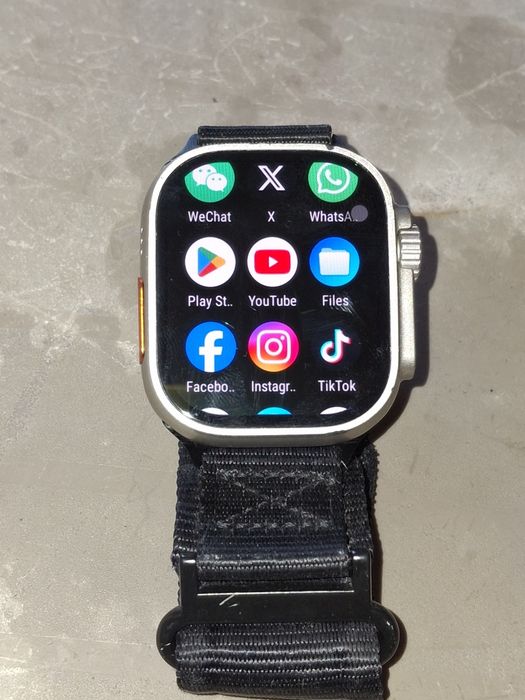 Smartwatch cu sim