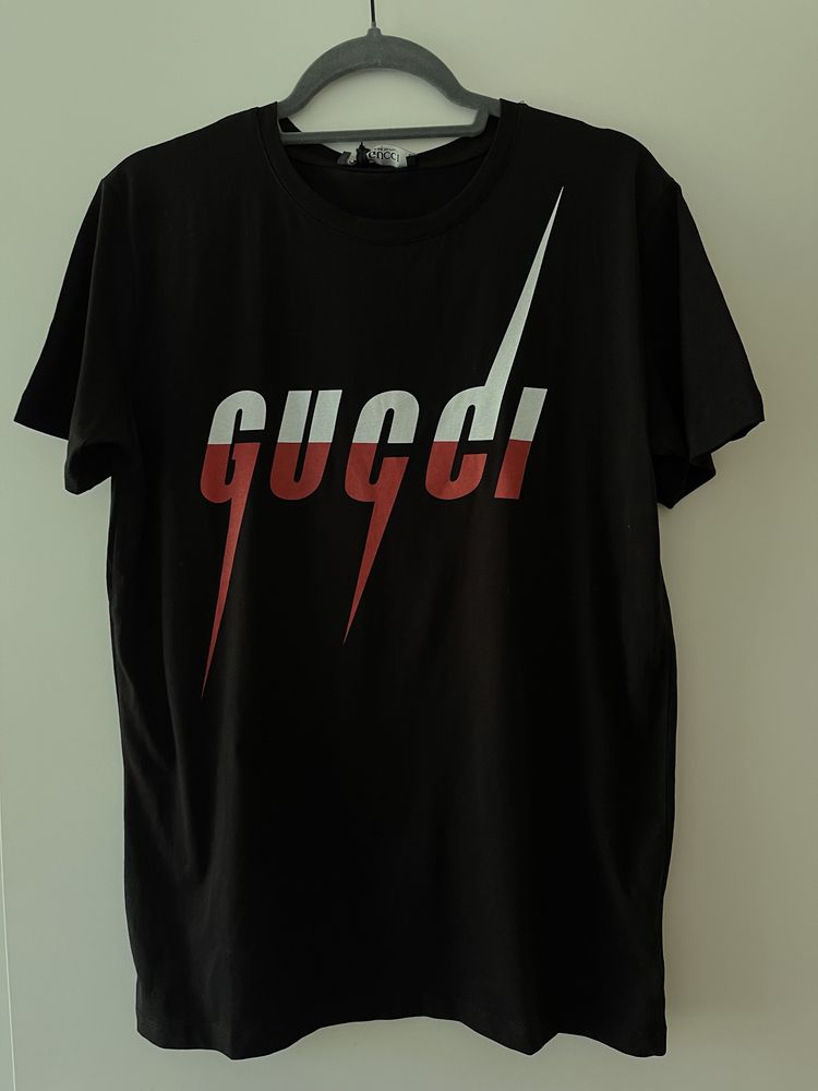 Tricou Gucci Nou cu eticheta marimea M