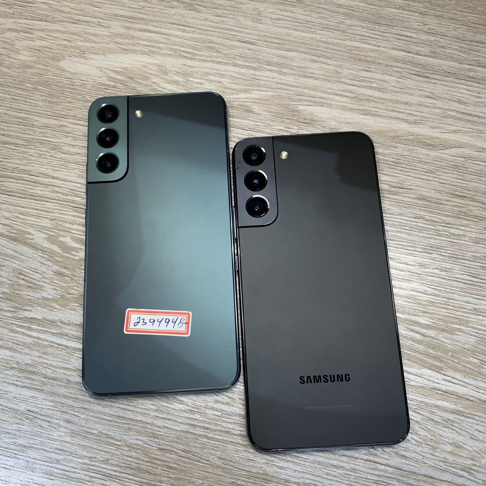 Samsung S22  8/256GB