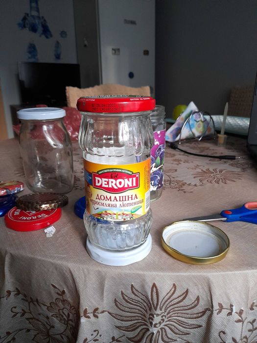 Буркани - различни размери