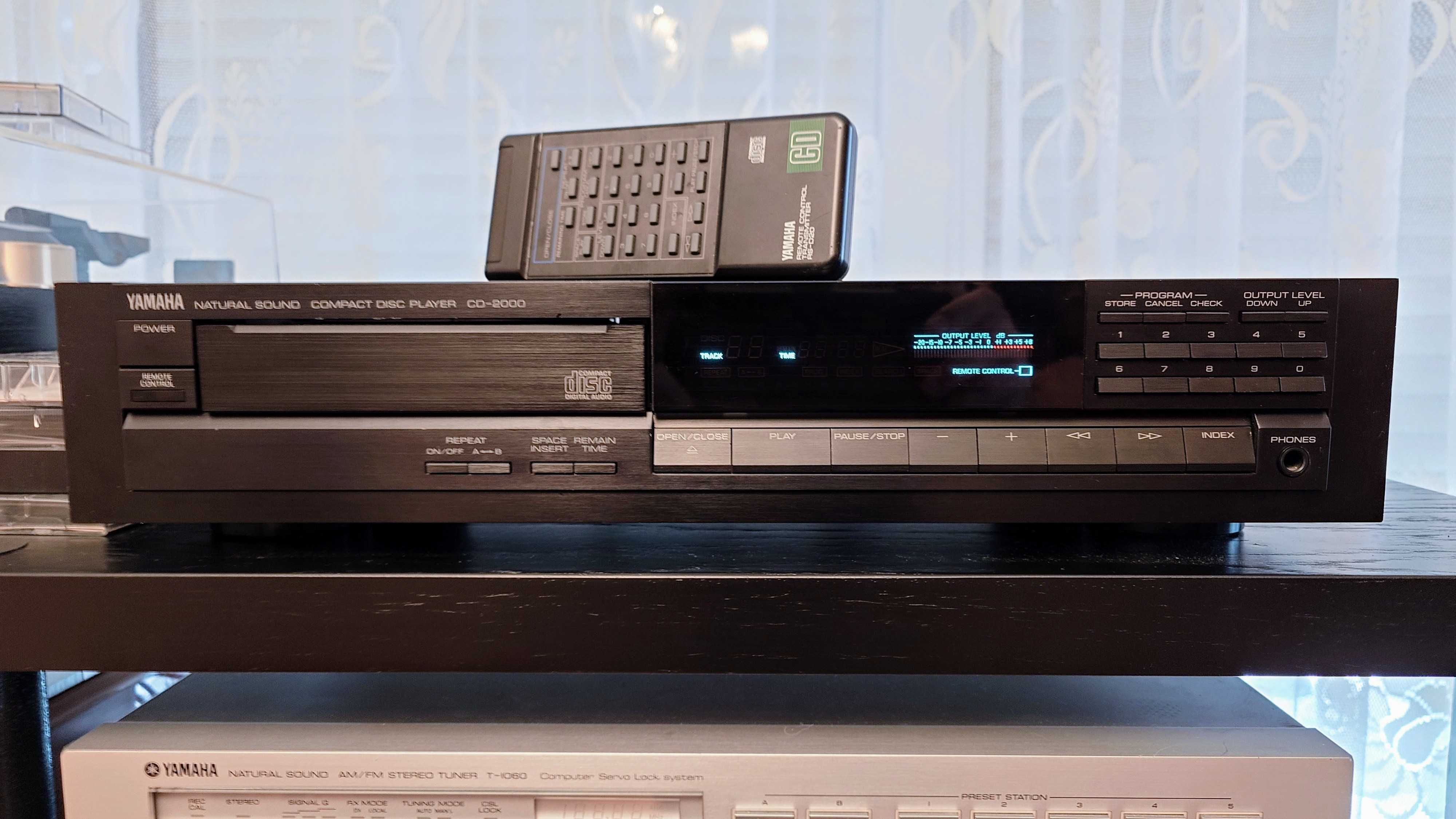 Върхов модел CD плеър Yamaha CD-2000